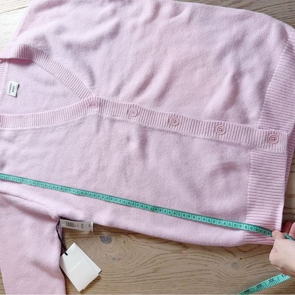 Aritzia Sunday best wool cardigan sweater 92607 Ellie chalk pink XS - Picture 3 of 5